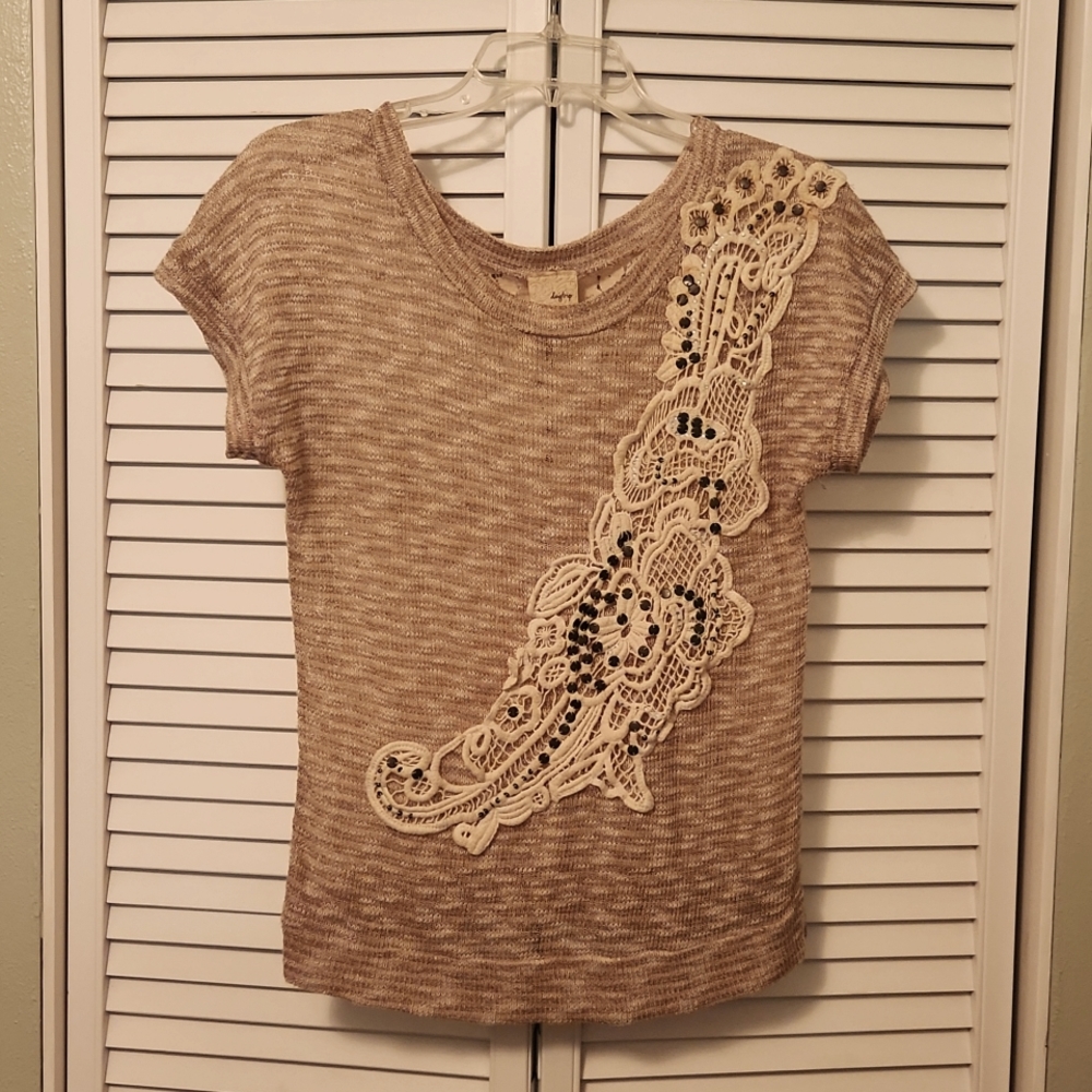 Buckle shirt with DETAILS galore!